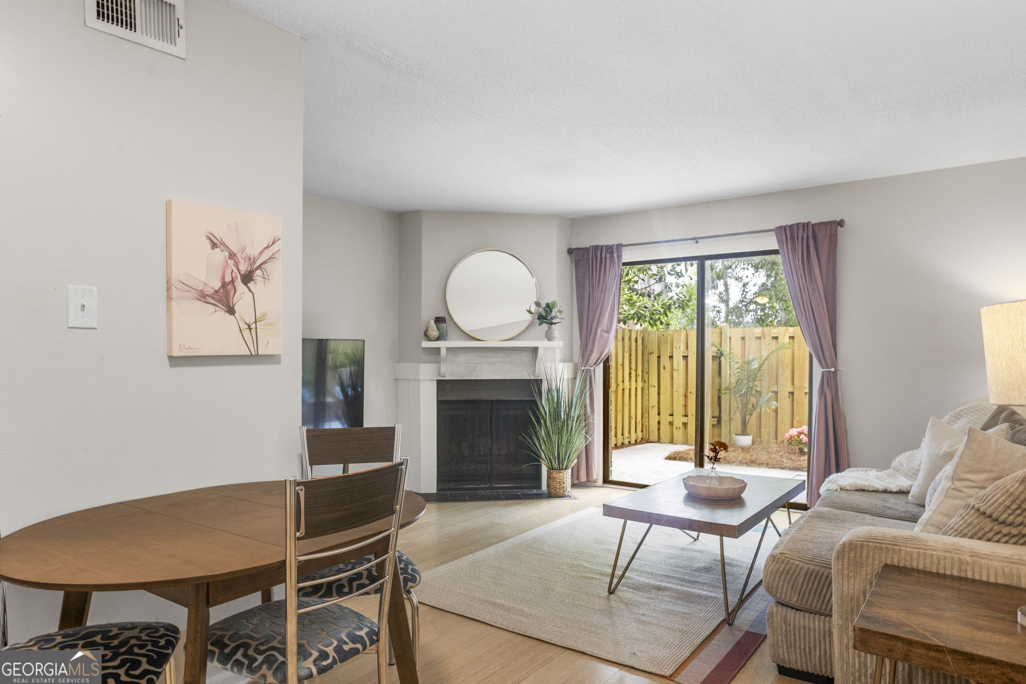 39 Helmsman CT
