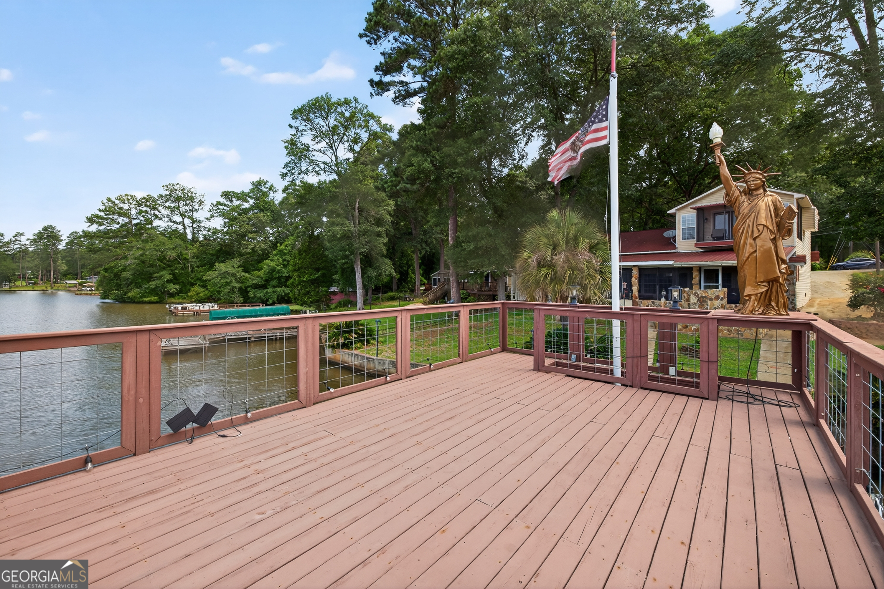 Breezy Shores - Residential