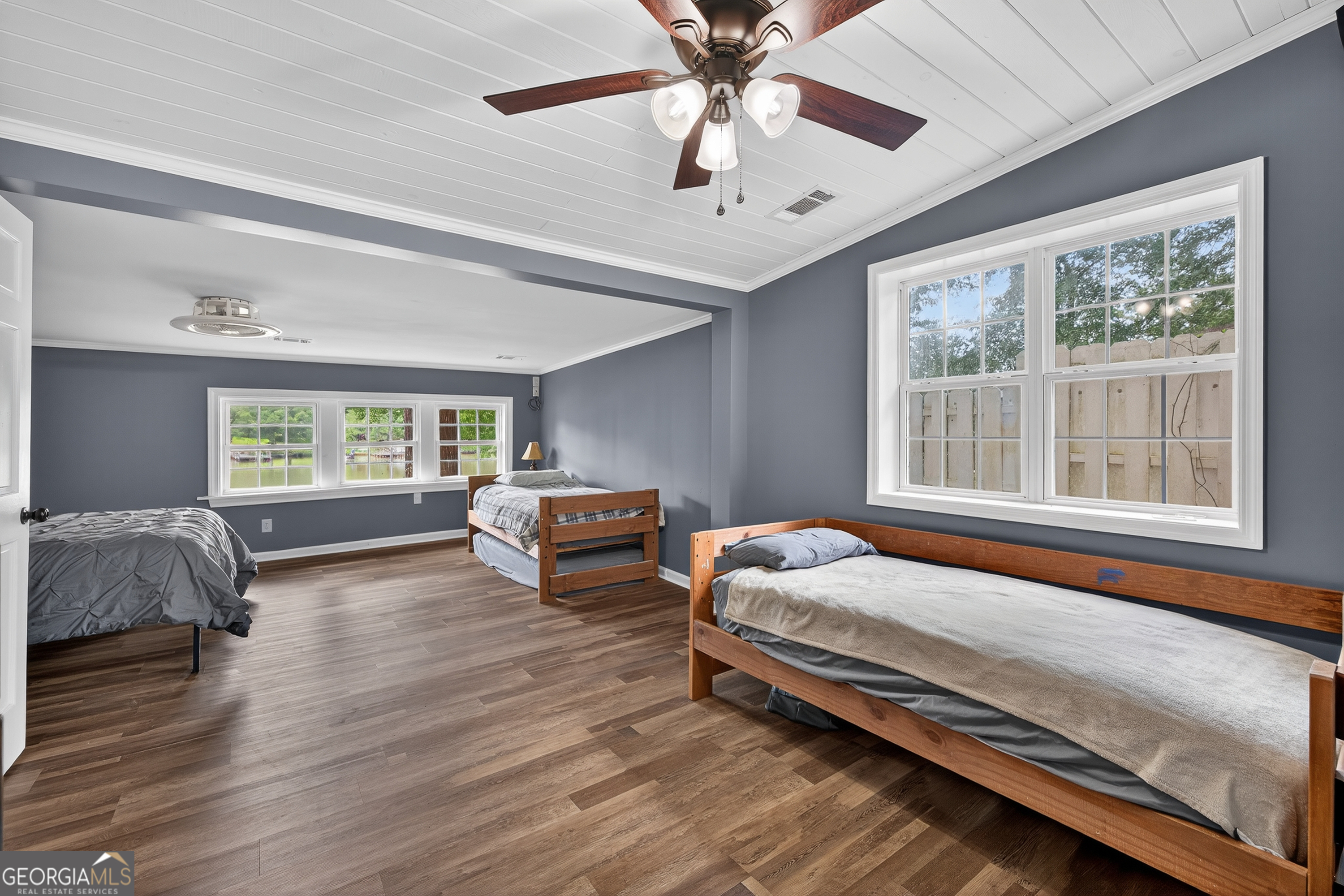 Breezy Shores - Residential