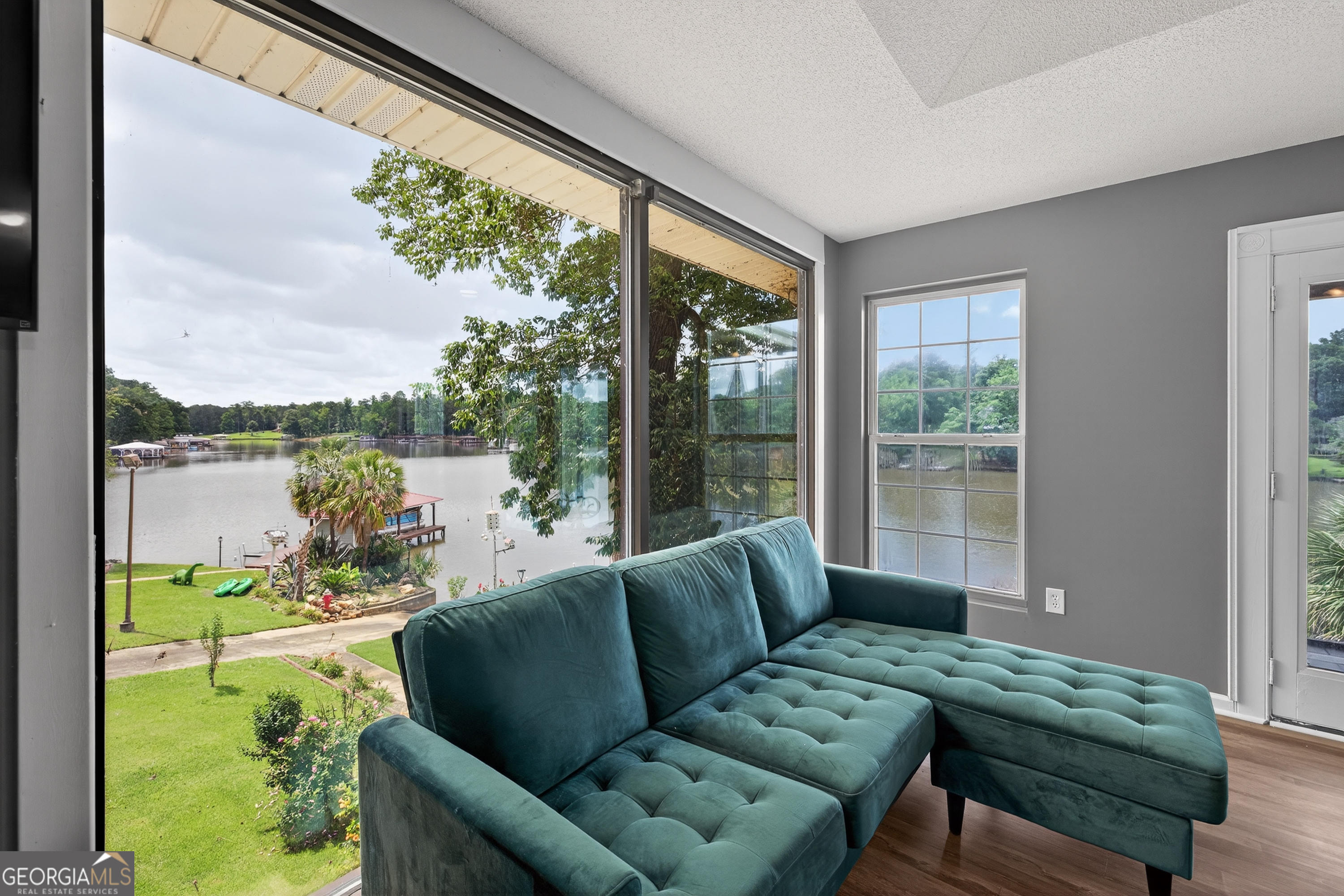 Breezy Shores - Residential