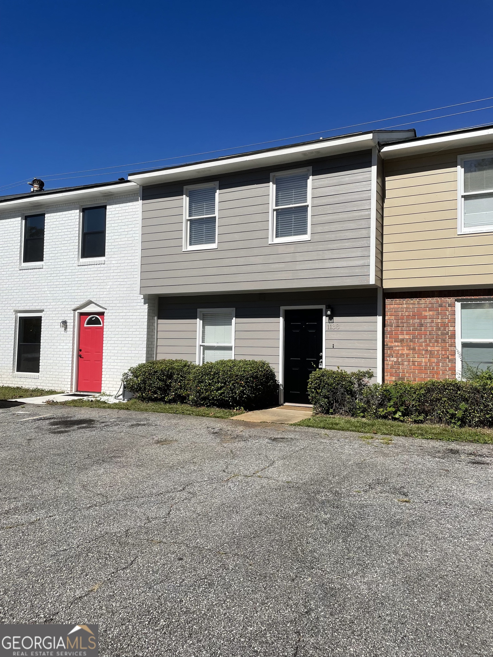 1138 Barnett Shoals RD