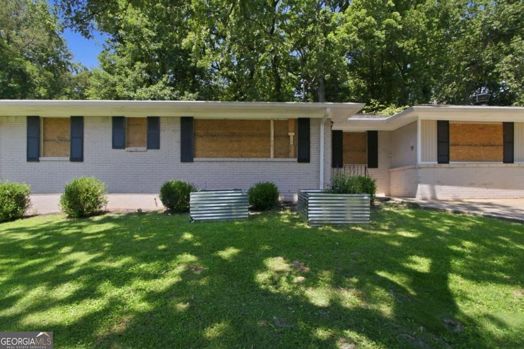 Photo of 1763 Meadowglades Drive, Decatur, GA 30035 (MLS # 10840721)