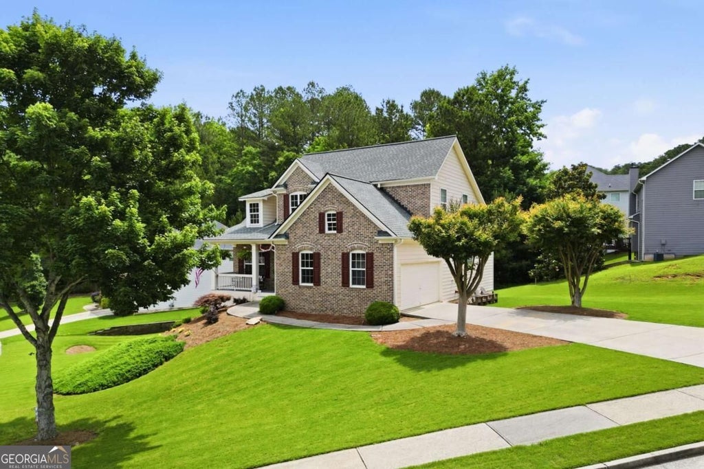 Photo of 17 Lilyfield Lane, Acworth, GA 30101 (MLS # 10841192)