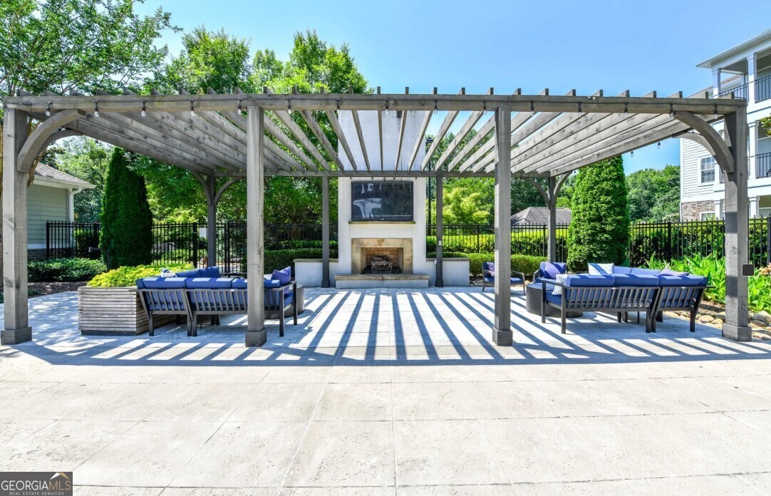 Avana North Point - Residential Lease