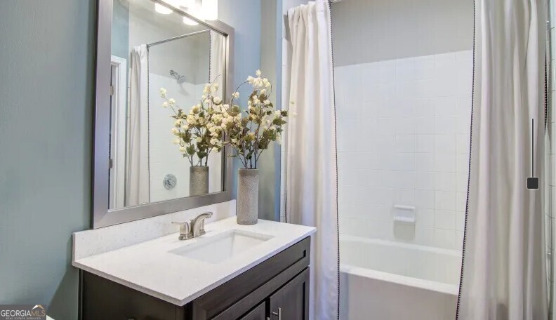 Avana North Point - Residential Lease
