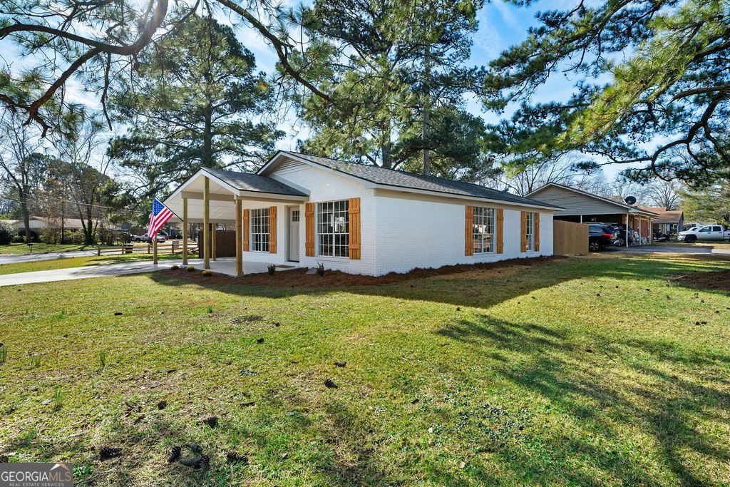 Photo of 141 Malone Drive NW, Rome, GA 30165 (MLS # 10678628)