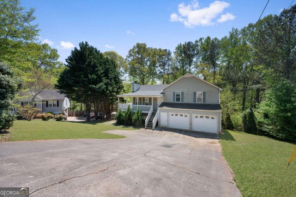 Photo of 185 Wyngate Court, Dallas, GA 30157 (MLS # 10733347)