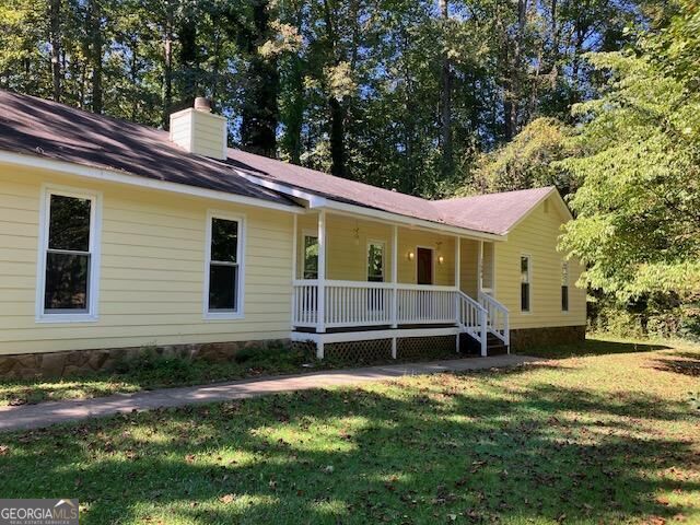 Photo of 1604 Oakview Dr, Griffin, GA 30223 (MLS # 10874298)