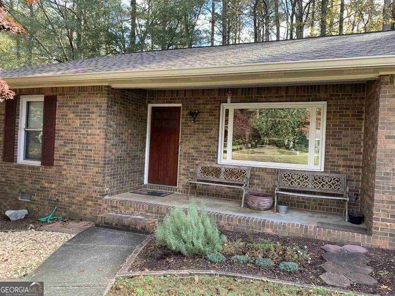Photo of 146 Sweetgum Road, Peachtree City, GA 30269 (MLS # 10850421)