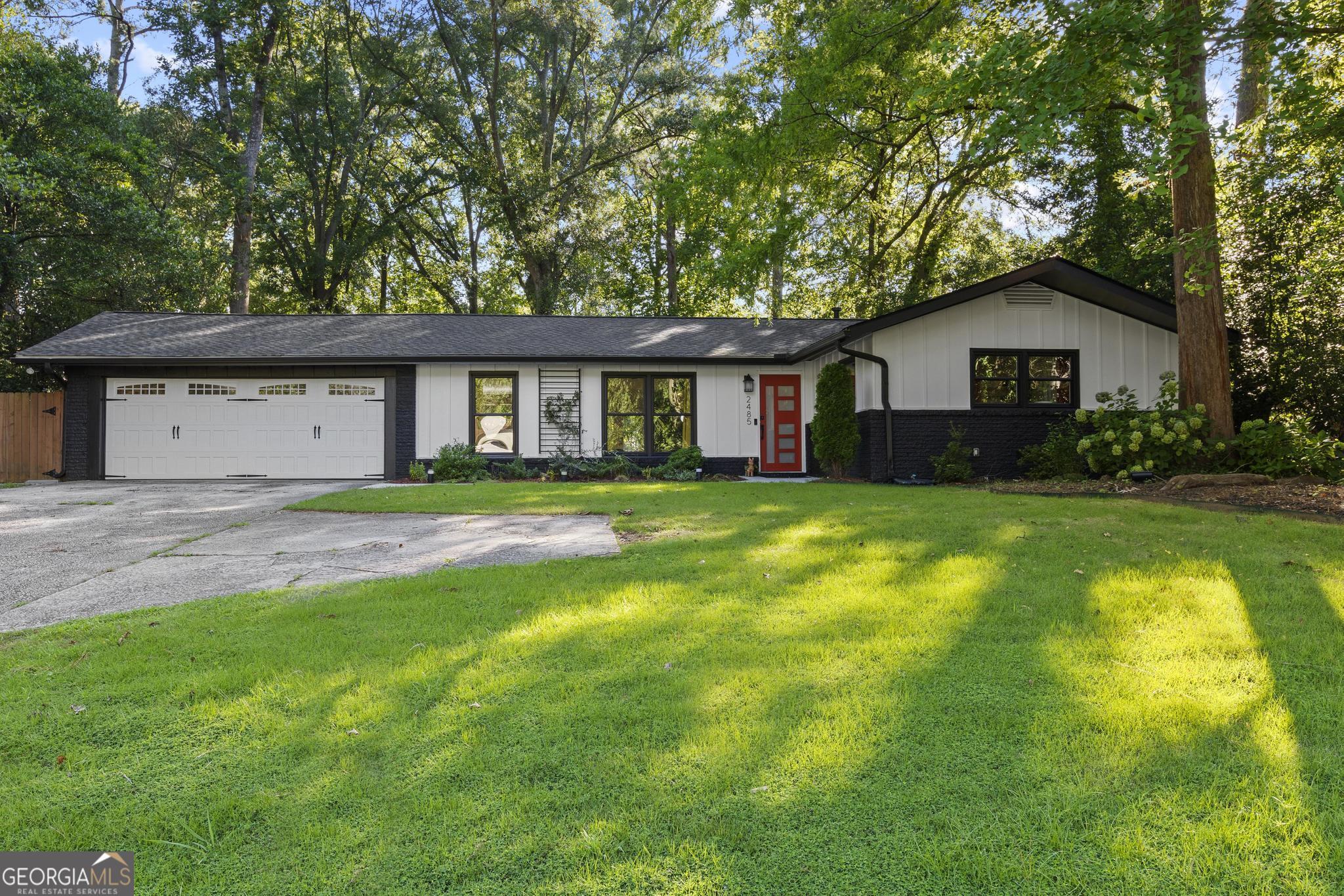 2485 Shallowford RD NE