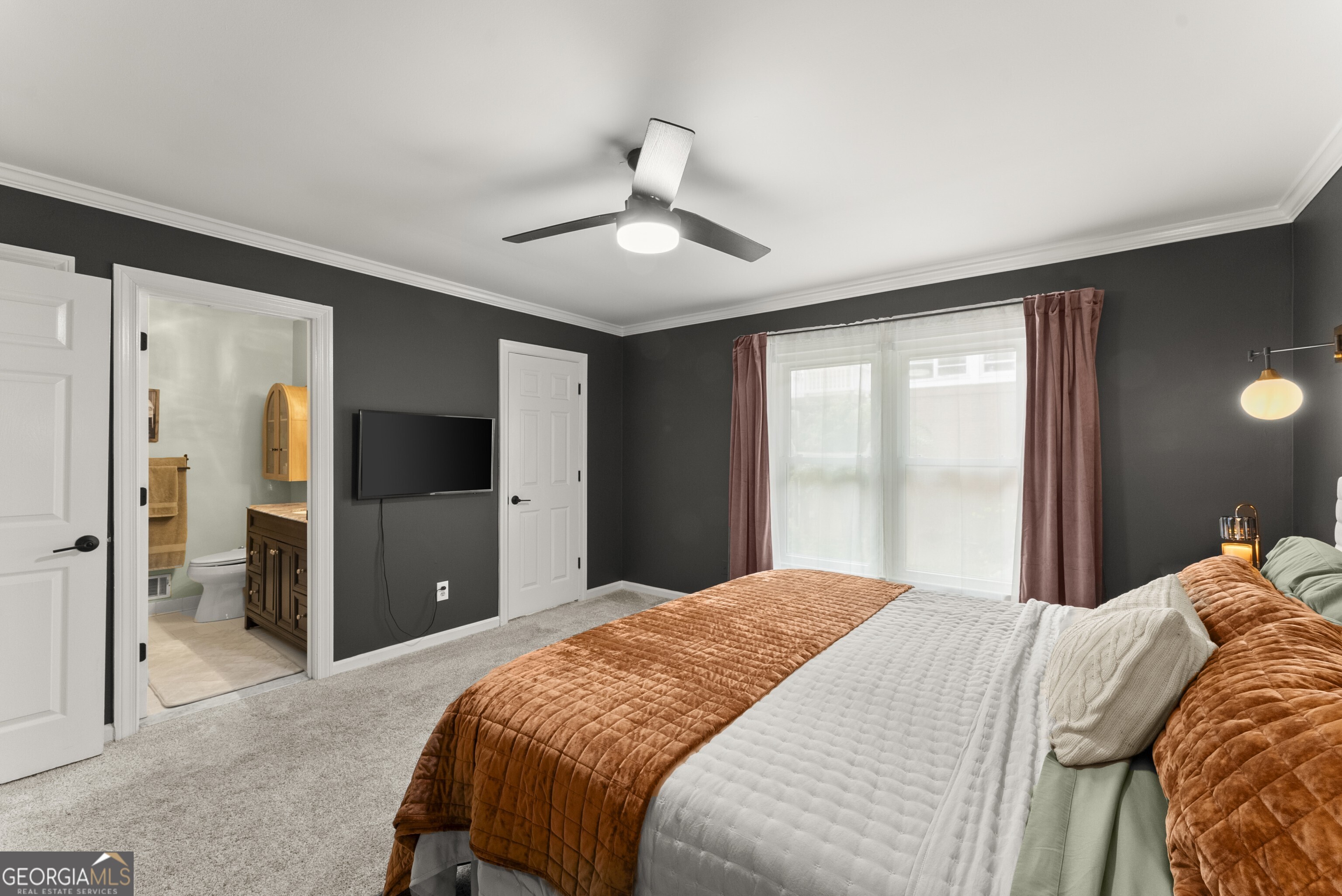 The Accolades - Residential