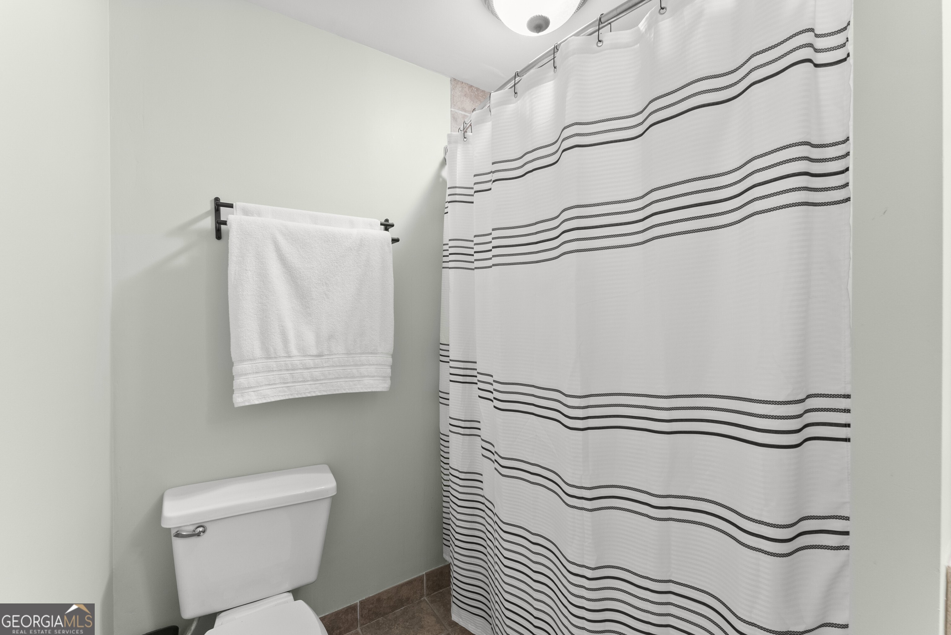 The Accolades - Residential