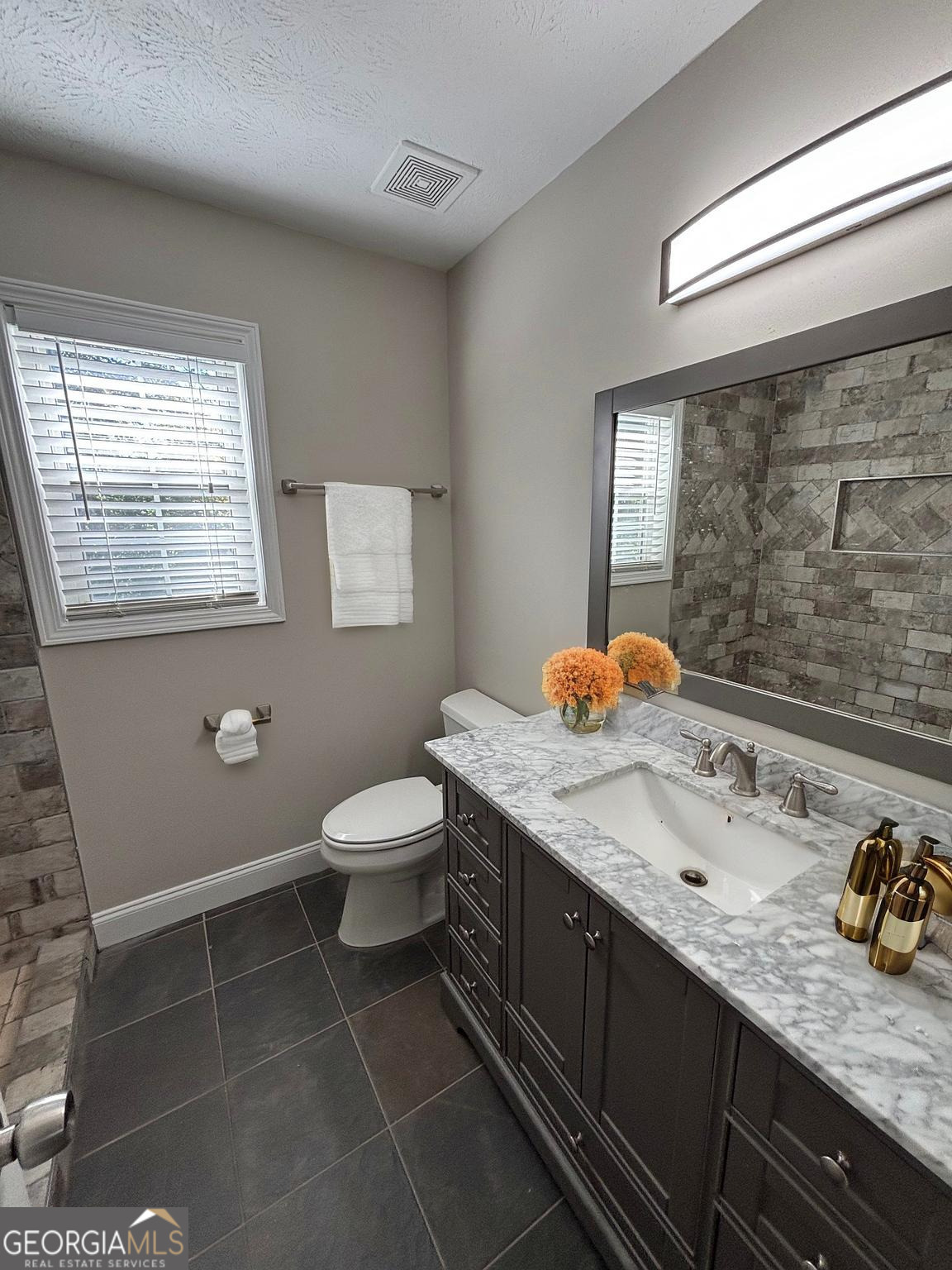 Eagle Glen - Residential