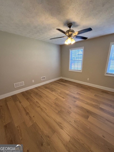 Eagle Glen - Residential