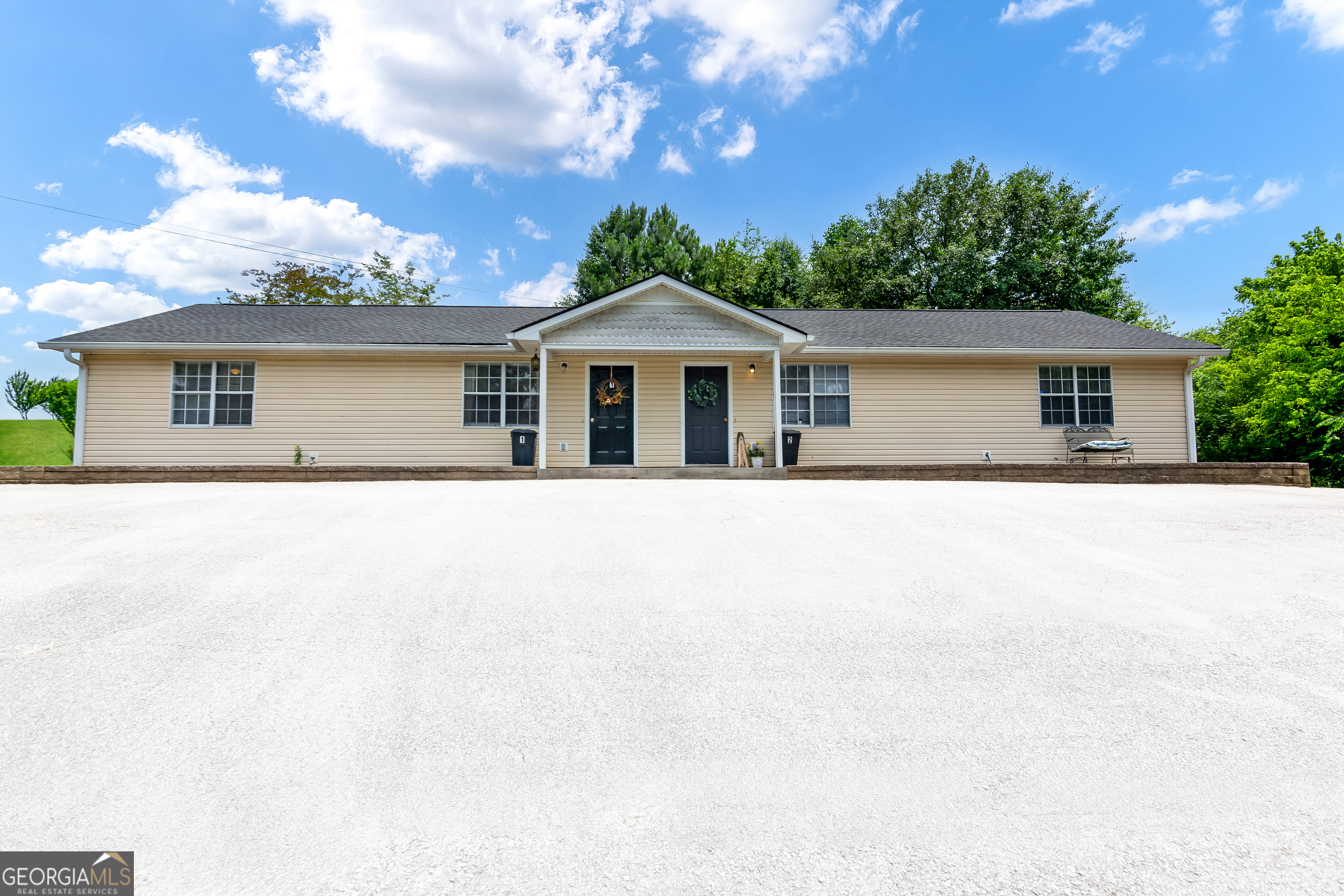 331 Dogwood RD