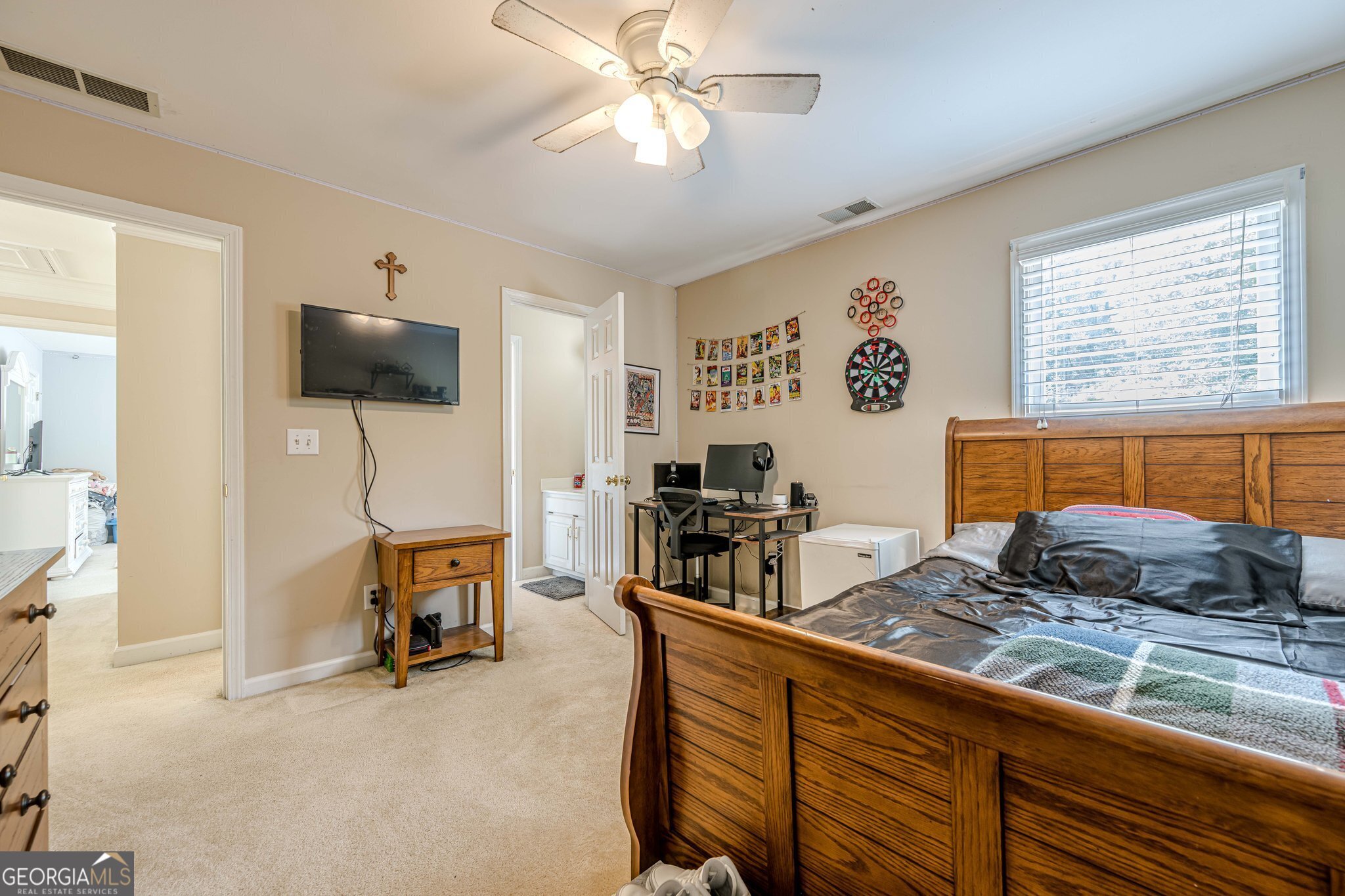 Lilburn, Georgia 30047, United States, 4 Bedrooms Bedrooms, ,3 BathroomsBathrooms,Residential,Active,144689