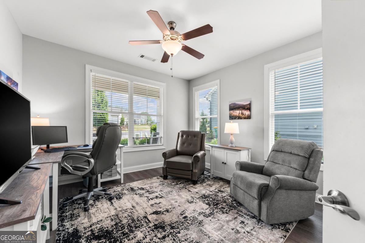1131 Providence LOOP