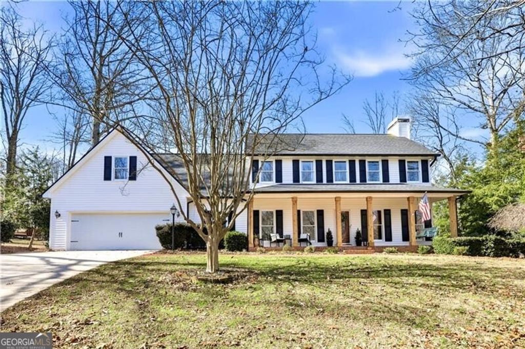 Photo of 2511 N Oaks Drive, Gainesville, GA 30506 (MLS # 10697000)