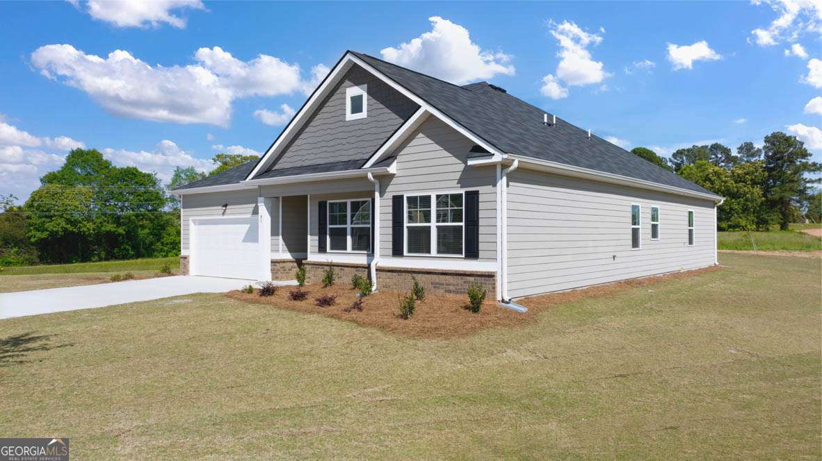 303 Abbott RD