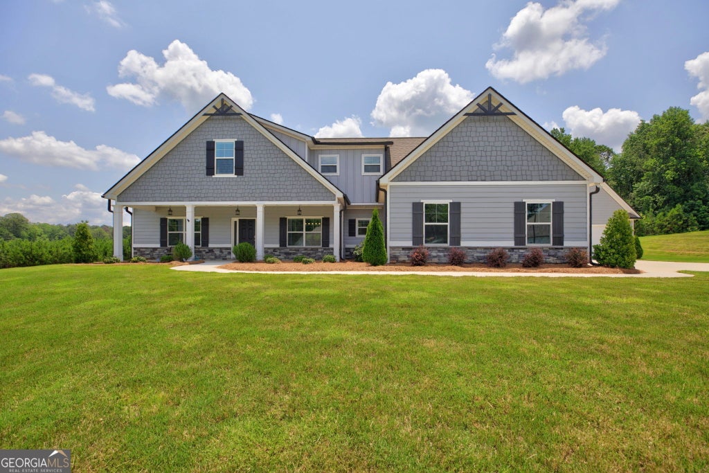 Photo of 48 Starr Place, Newnan, GA 30263 (MLS # 10799191)