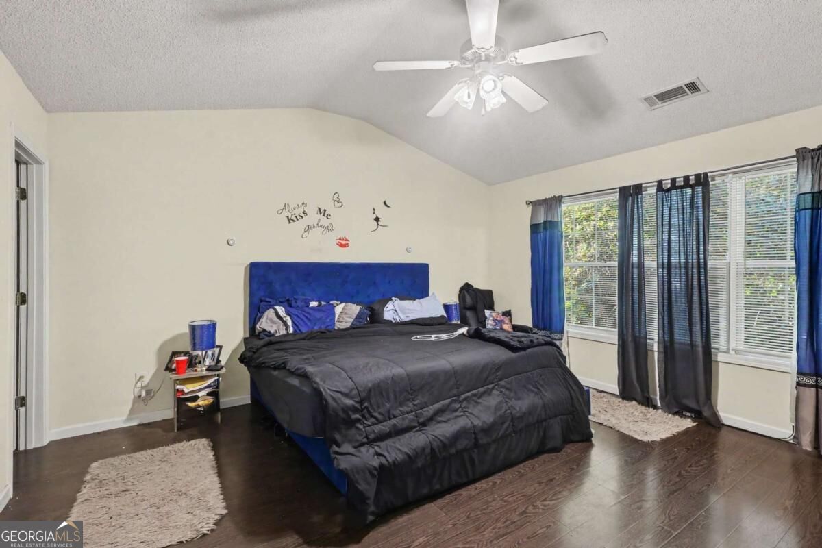 1275 Maple Valley CT
