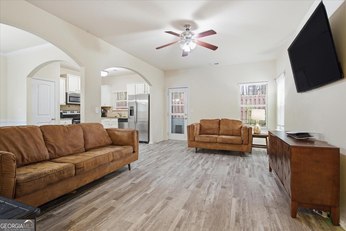 6679 Jules Trc