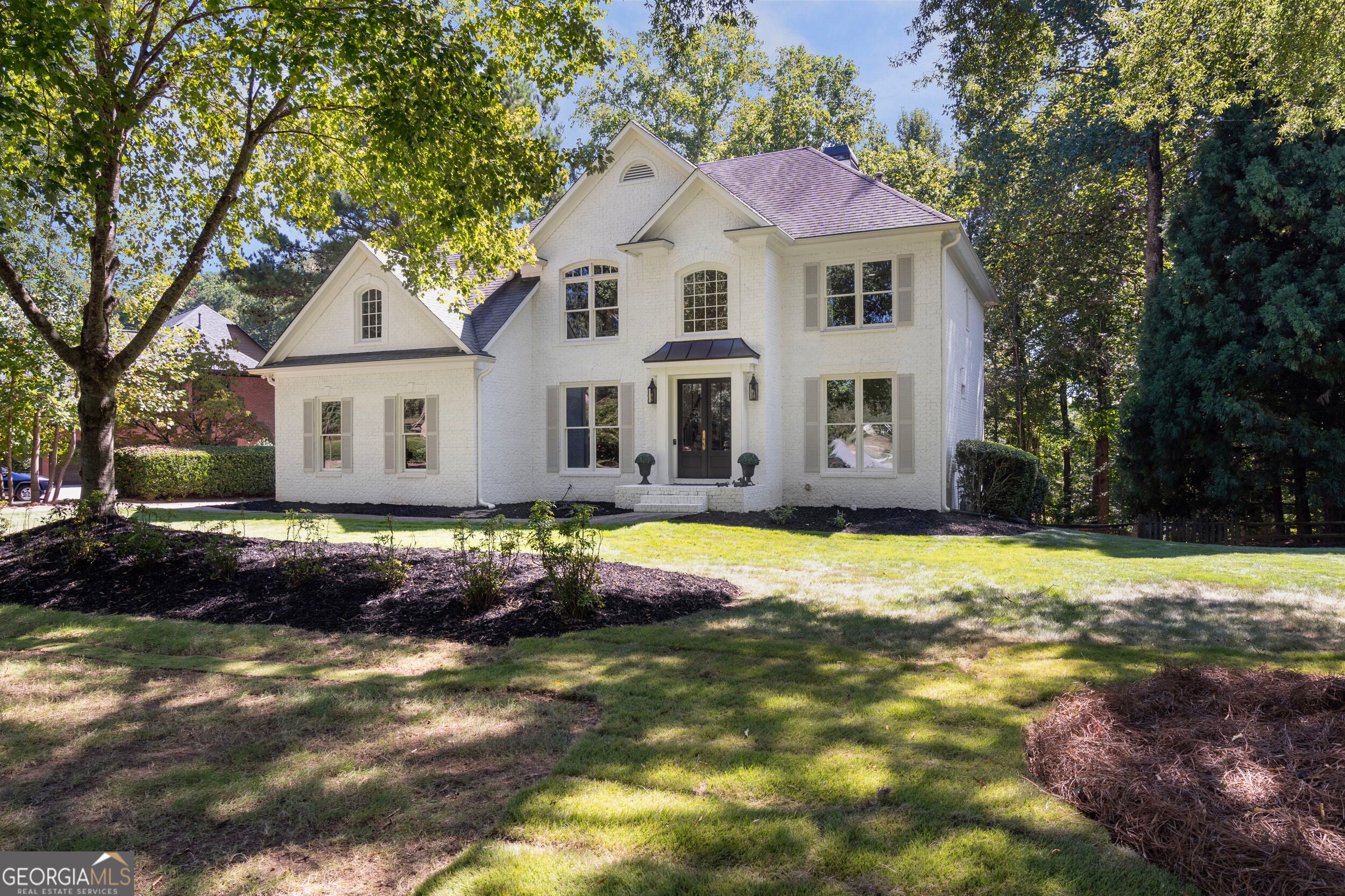 162 Grand AVE