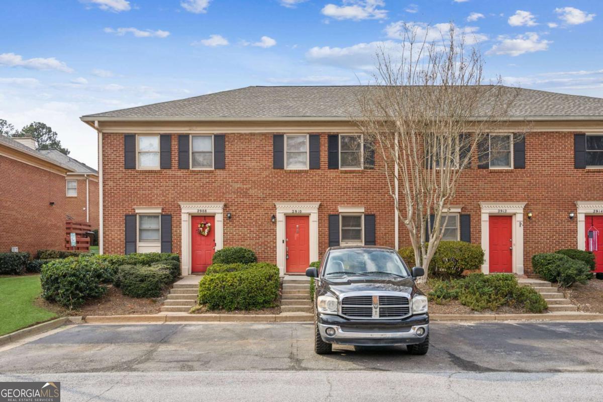Charming 2-Bed, 2-Bath Condo in Prime Alpharetta Location! Discover this beautifully updated 2-bedroom, 2-bathroom condo, perfectly situated near AlpharettaCOs business district and the sought-after Avalon shopping and dining destination. Zoned for top-rated schools, this home offers a blend of comfort, convenience, and modern upgrades. Recent updates include: Freshly painted interior, Upgraded electrical outlets & switches, Nest thermostat for energy efficiency, Newly resurfaced back patio with fresh concrete Enjoy easy access to shopping, dining, and entertainment, along with quick commutes to major business hubs. DonCOt miss this move-in-ready gem! This property is also perfect for investor. Perfect rental income property!!
