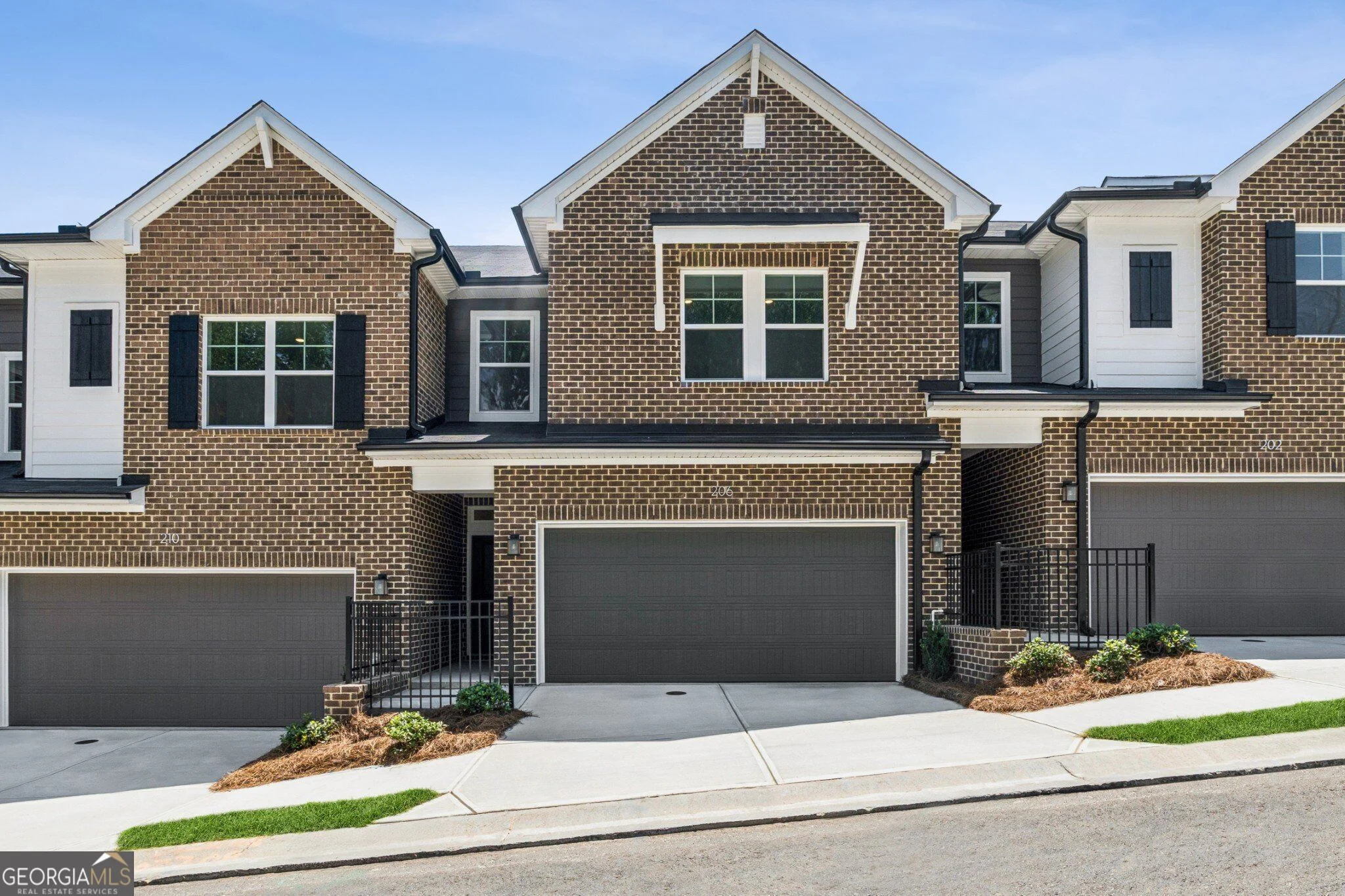 206 Redbud Road