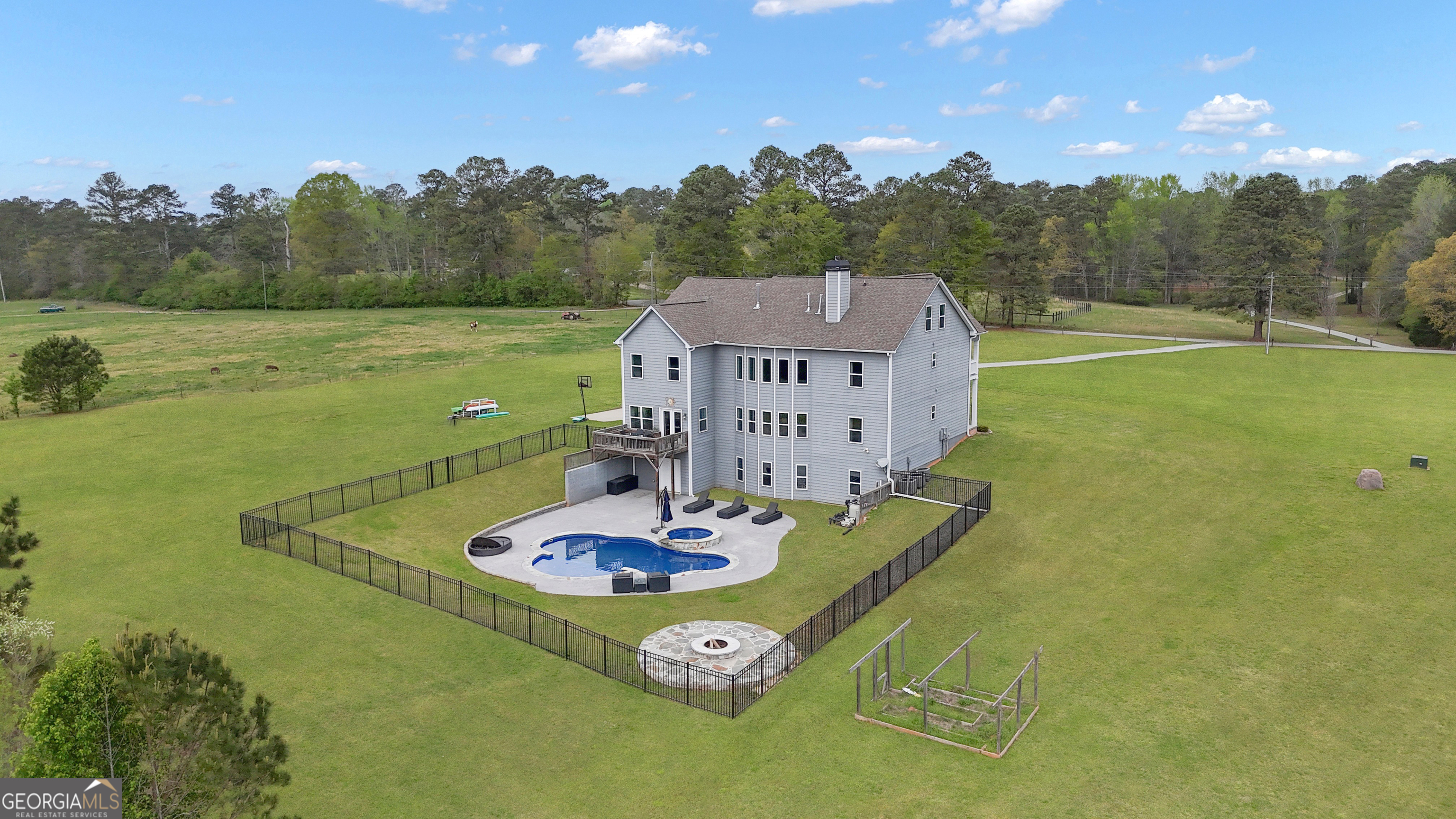 176 Butler RD