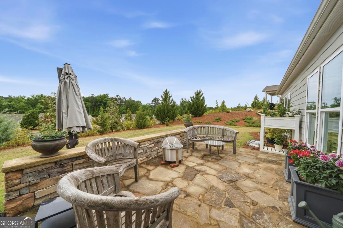 1020 Lake Terrace BND