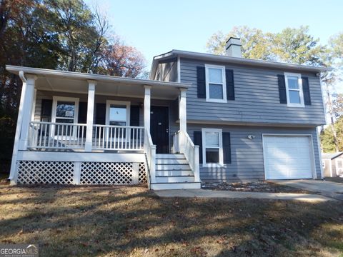 Photo of 5119 Fairforest Drive, Stone Mountain, GA 30088 (MLS # 10653744)