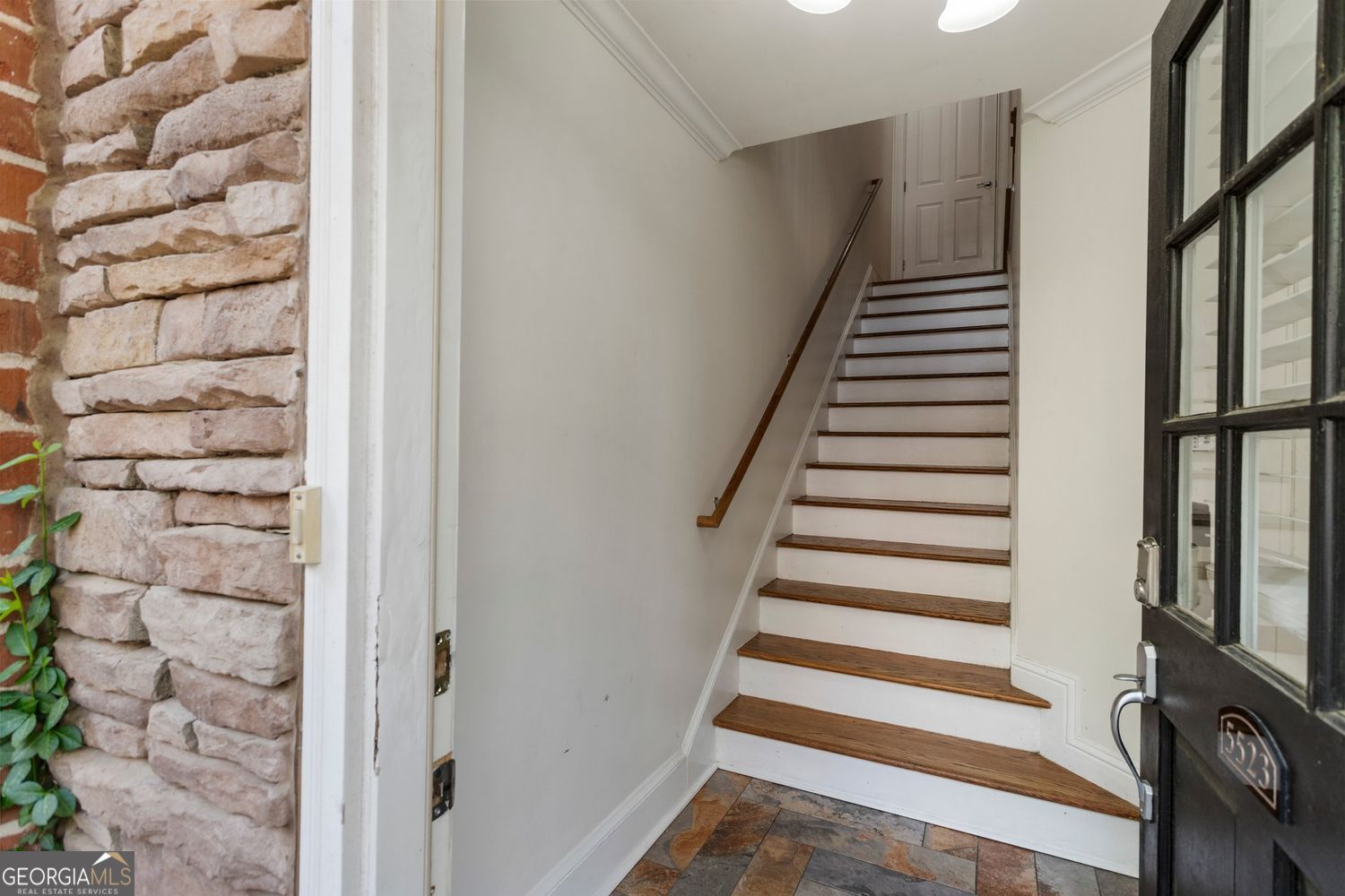 Atlanta, Georgia 30342, United States, 3 Bedrooms Bedrooms, ,3 BathroomsBathrooms,Residential,Active,112337