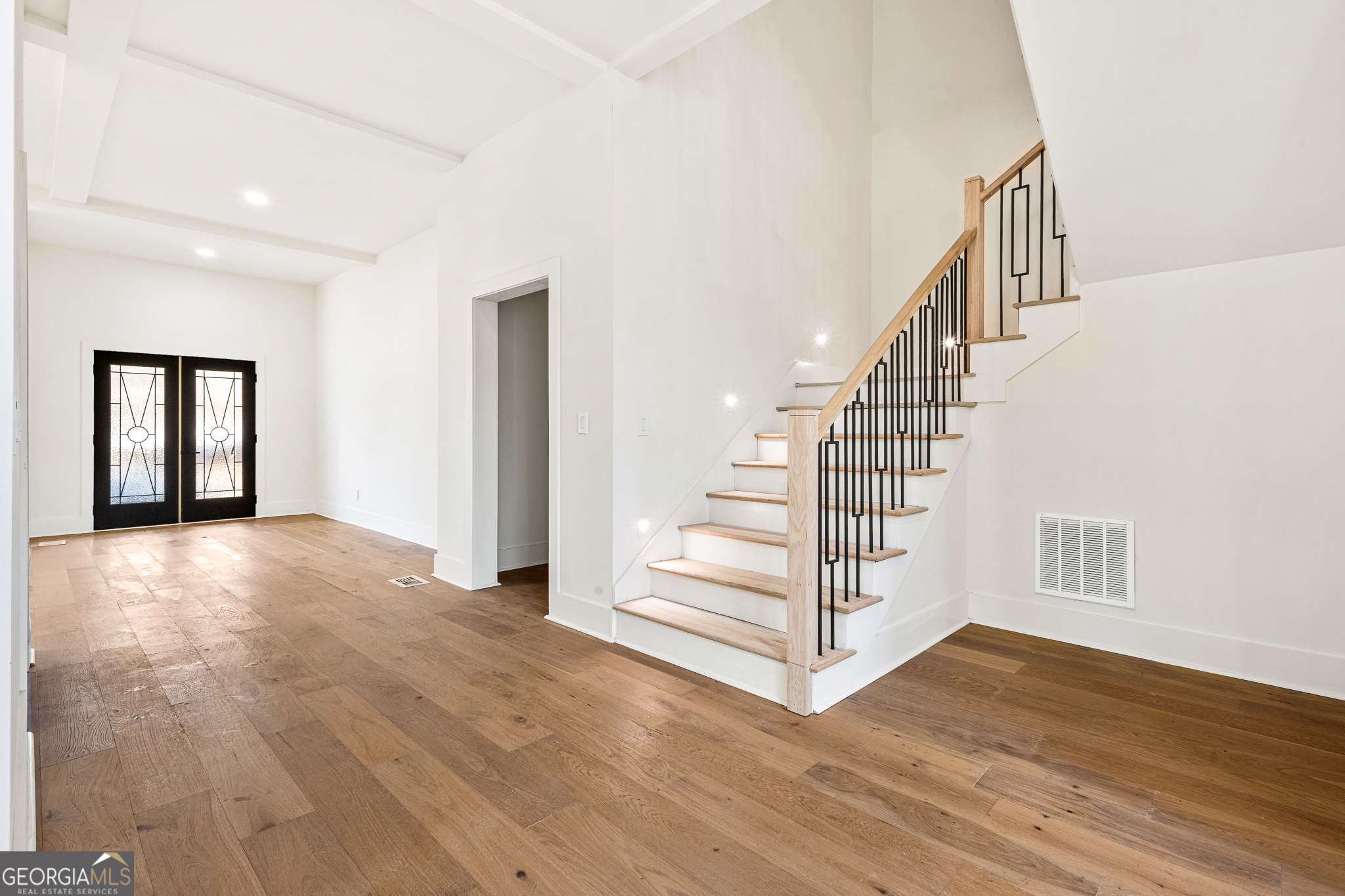 2047 Drew Valley RD NE