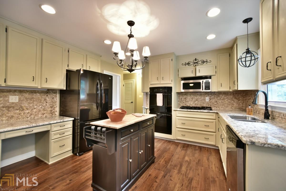 Brookfield Country Club - Residential