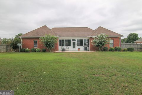 A home in Kathleen