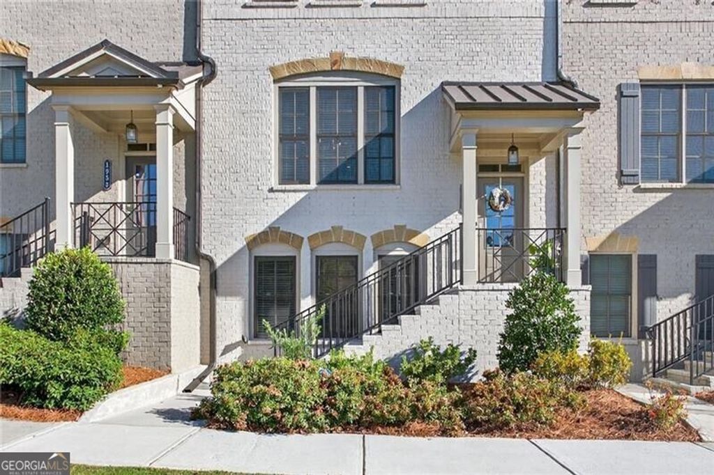 Photo of 1956 Skyfall Circle NE, Atlanta, GA 30319 (MLS # 10681783)