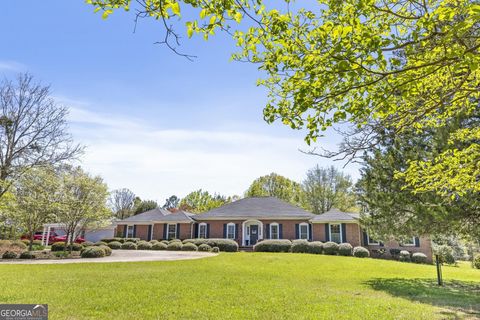 A home in Thomaston