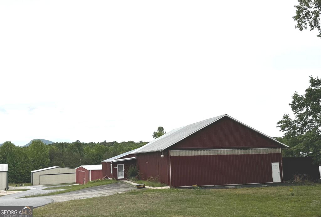Photo of 48 Aviation Boulevard, Cleveland, GA 30528 (MLS # 10766270)