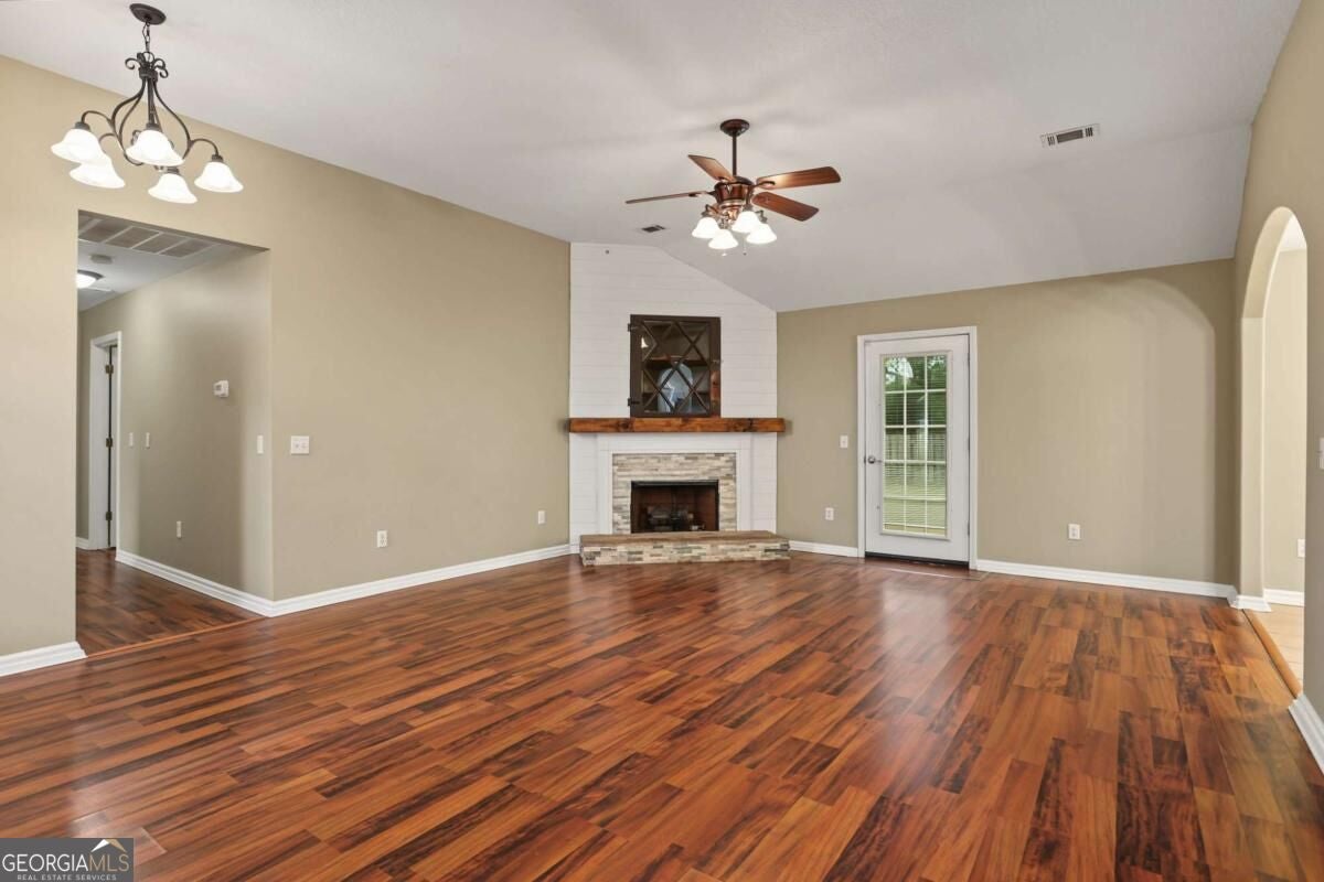 308 Park PL