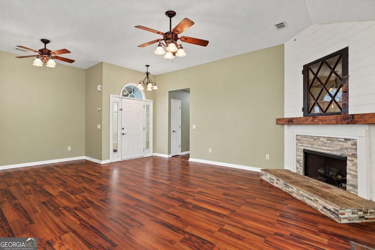 308 Park PL
