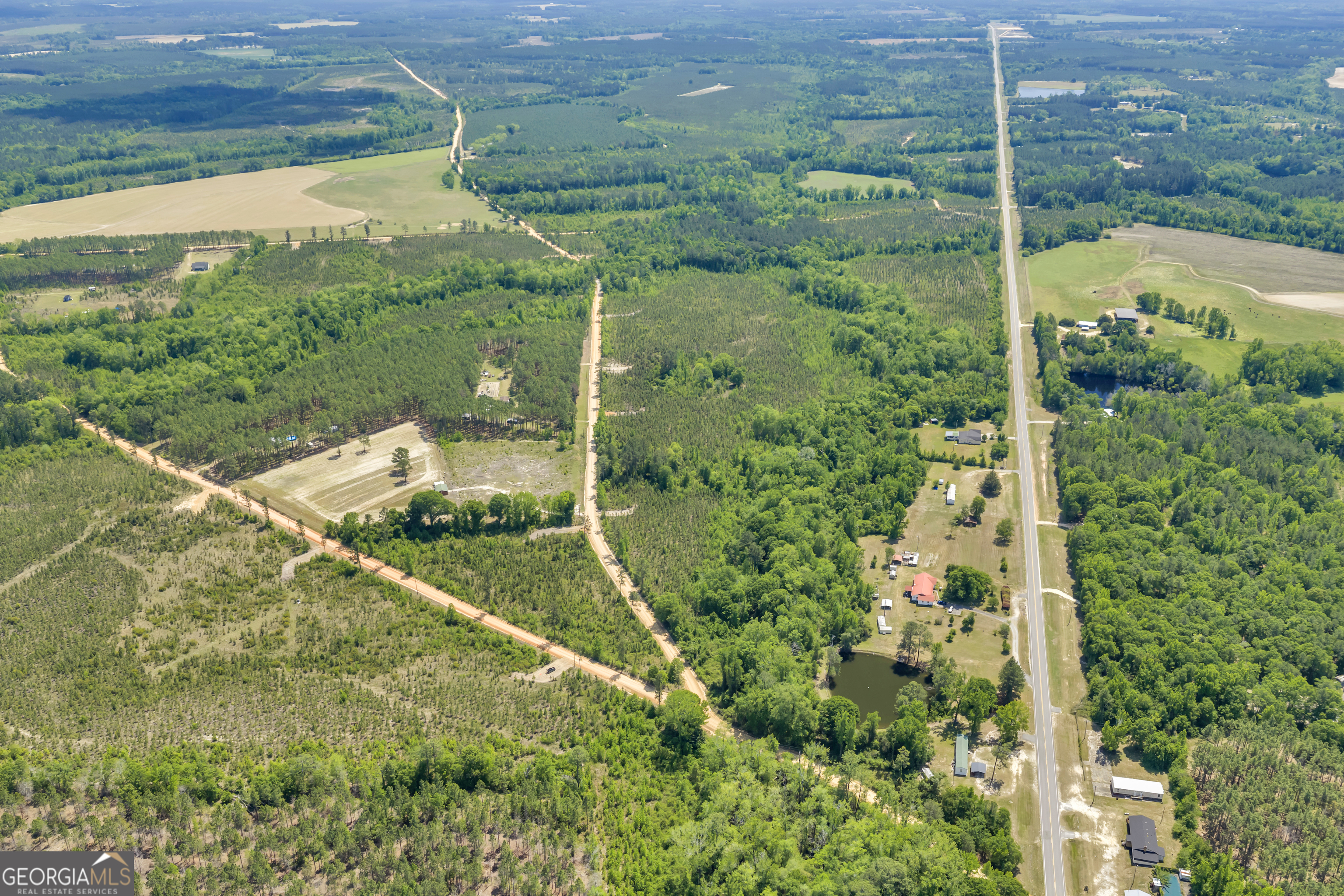 12 Graham RD