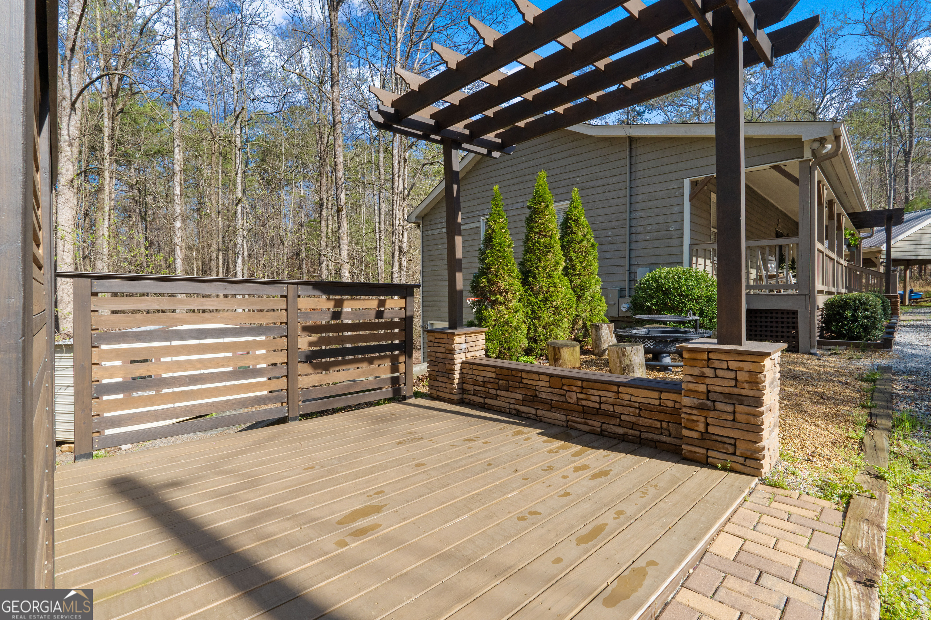 229 Darian WAY