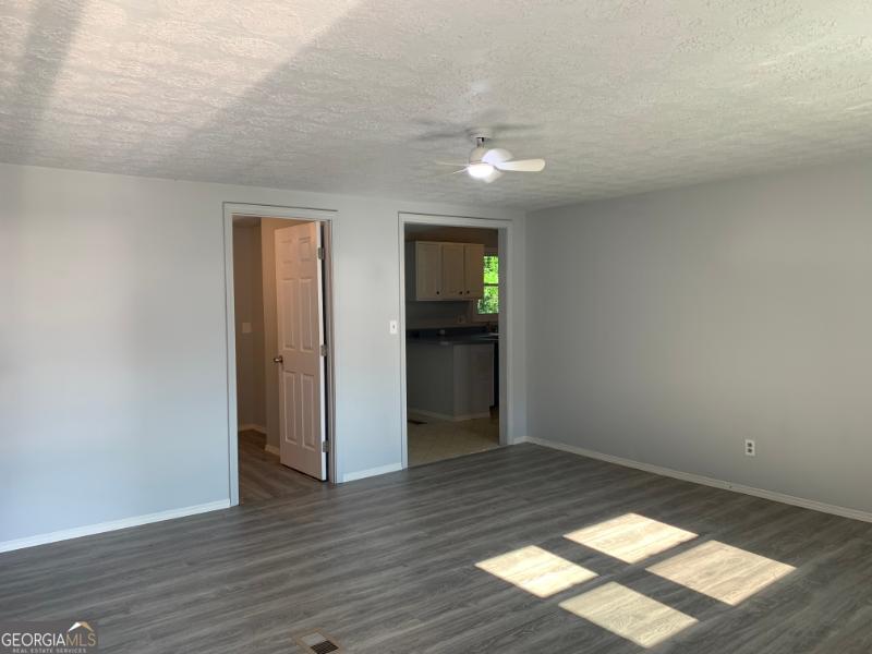 342 Phillips CIR