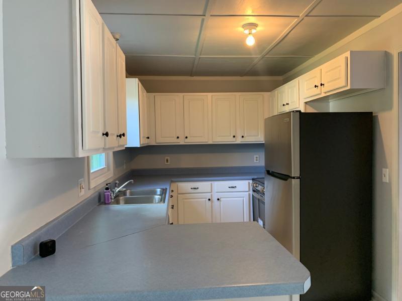 342 Phillips CIR
