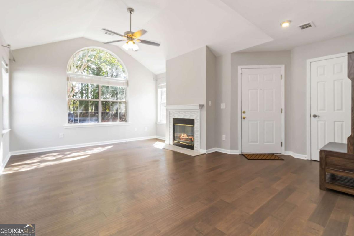 2191 Rockbridge RD 1602