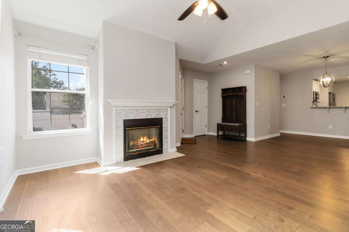 2191 Rockbridge RD 1602