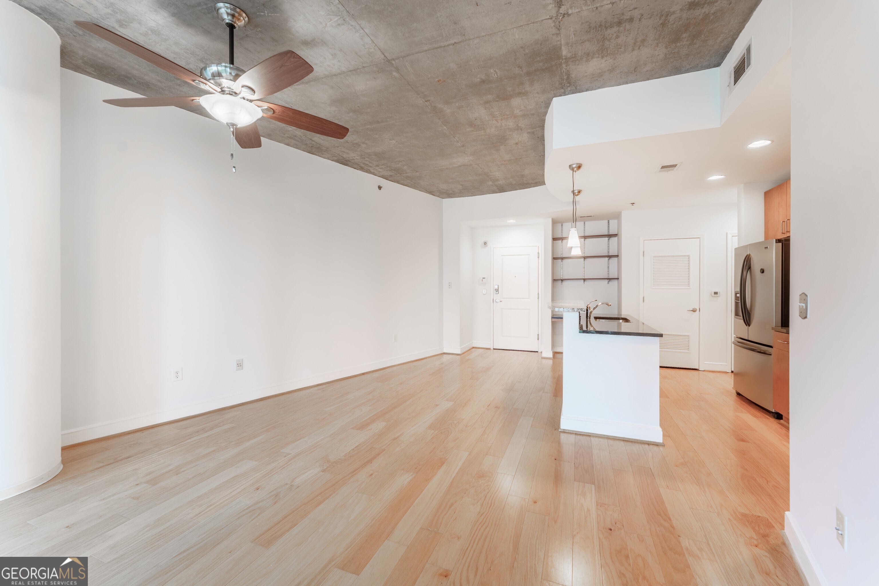 44 Peachtree PL NW 730
