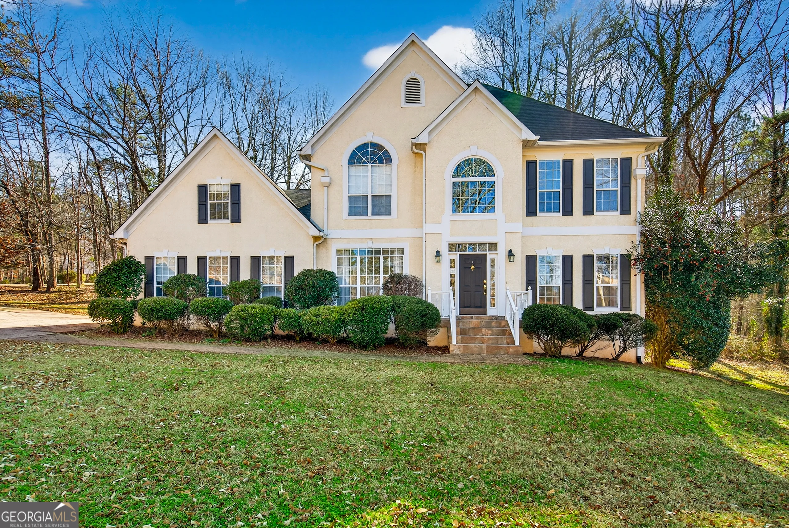 102 Cameron Pointe Drive