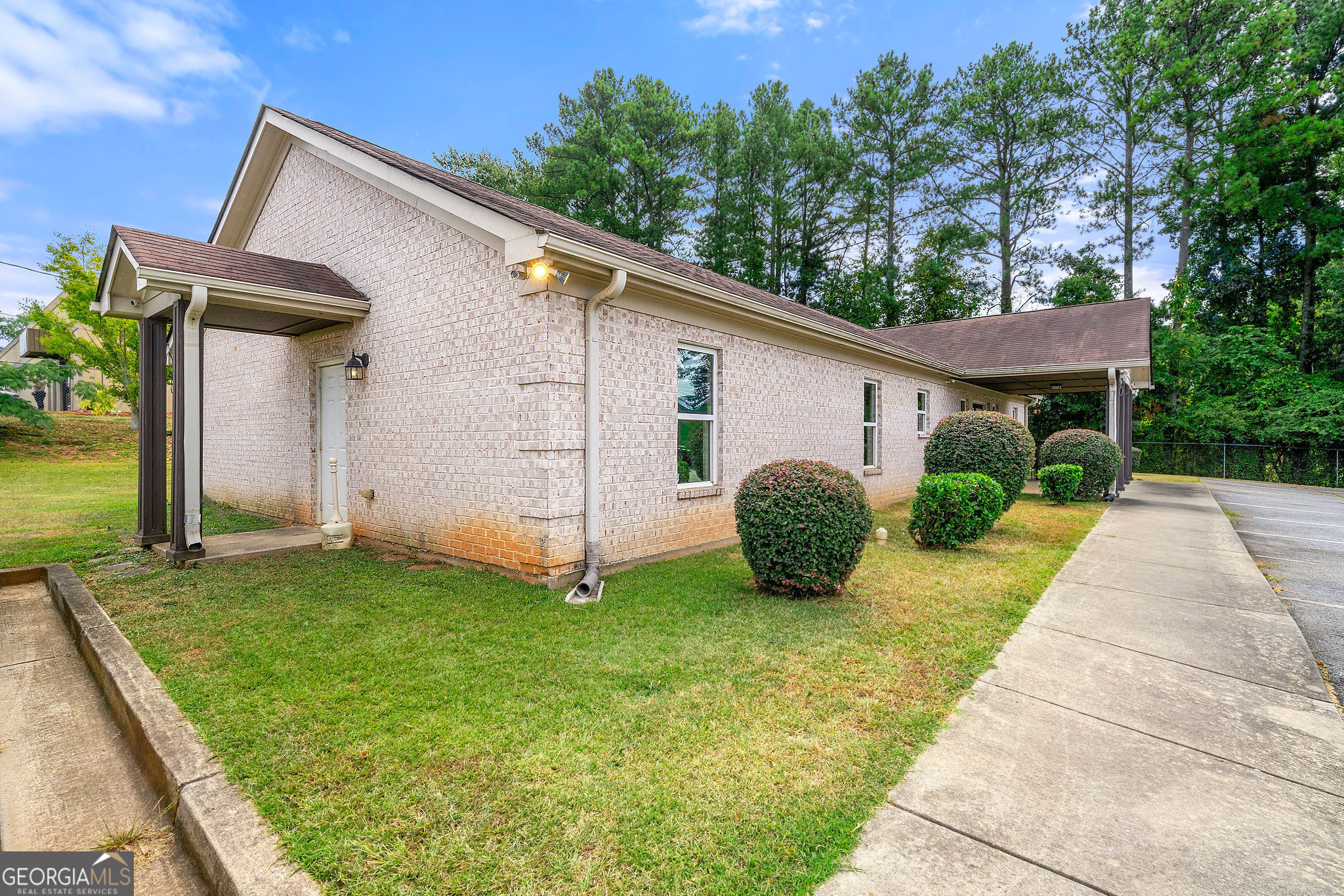 Forest Park, Georgia 30297, United States, ,Commercial,Active,197711